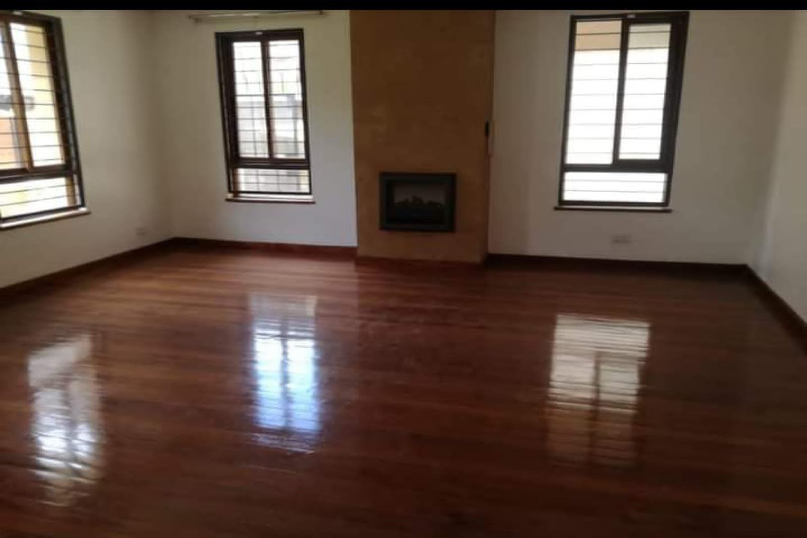 Lavington 5 Bedroom all Ensuite Townhouse For Sale in Kaputei Gardens On offer 5,600 sq ft