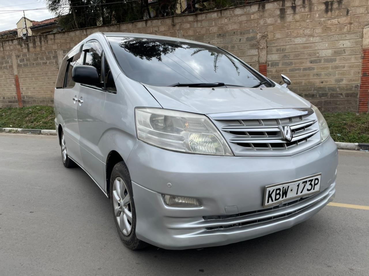 Cars Cars For Sale/Vehicles Vans/Minivans/Buses-Toyota Alphard 2007 pay 20% 80% in 60 installments 6