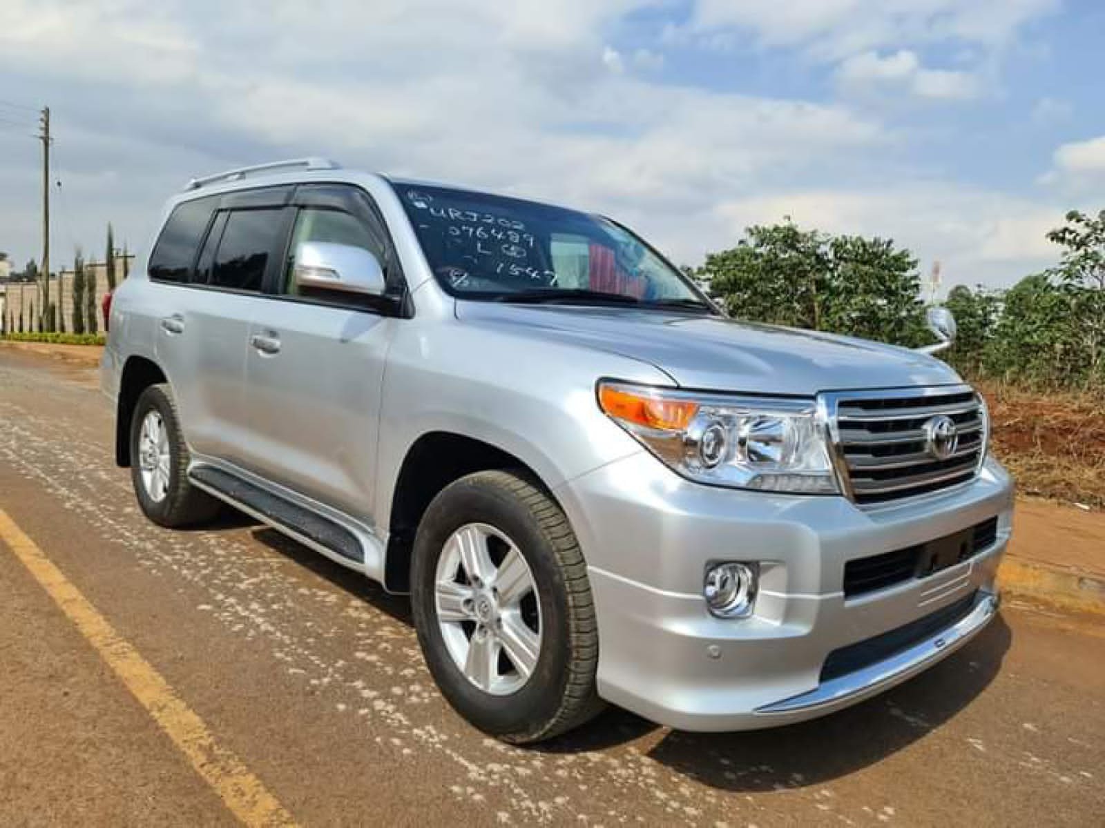 Cars Cars For Sale/Vehicles SUV-Landcruiser ZX Toyota V8 2014 New Silver Cheapest offer 9