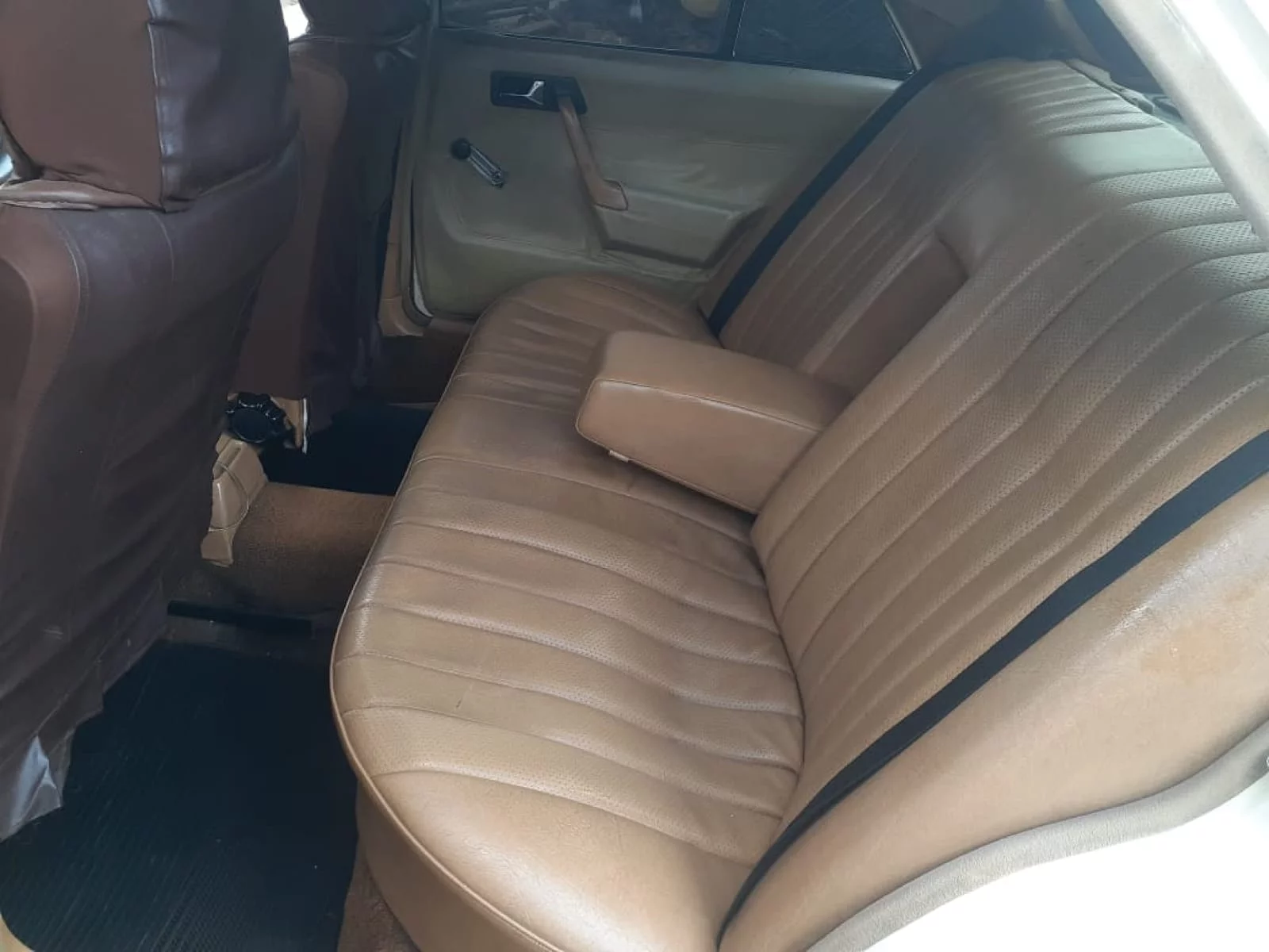 Mercedes Benz 190E Classic 200k ONLY as Free