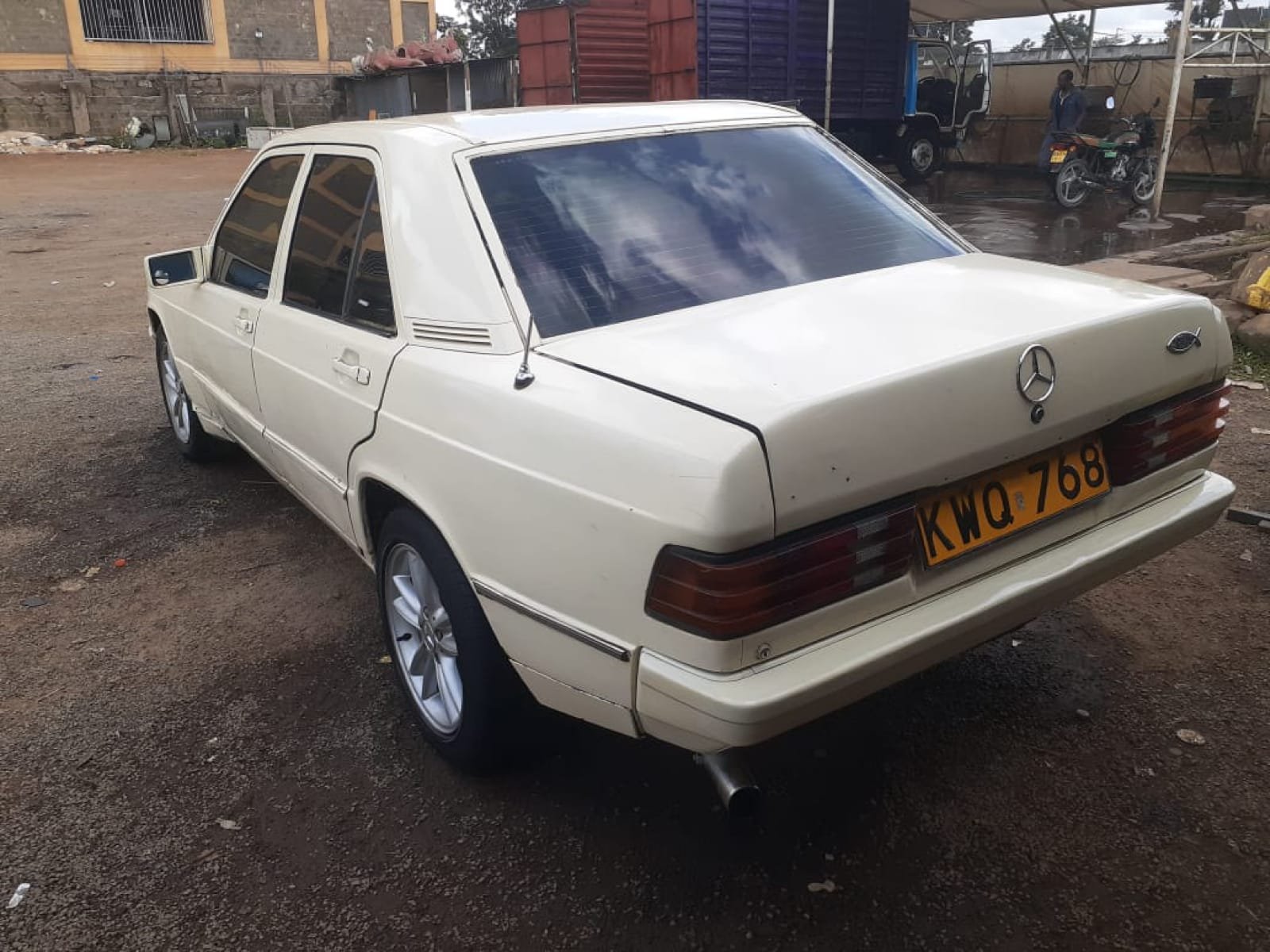 Mercedes Benz 190E Classic 200k ONLY as Free