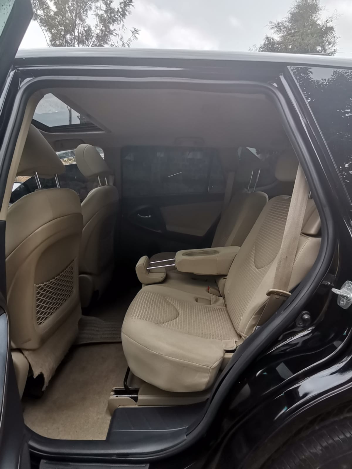 Toyota Vanguard With sunroof Pay 20%, 80% in 60 MONTHLY INSTALLMENTS 1.35M ONO offer New