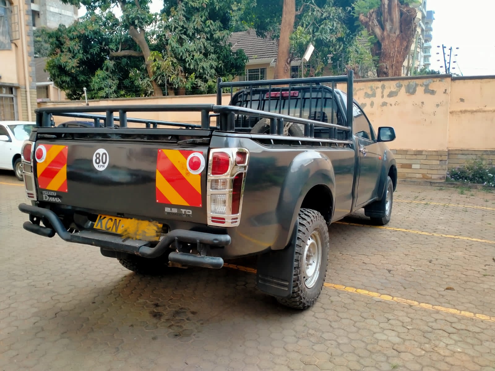 Isuzu Dmax 2017 Pay 20% Deposit Locally Assembled