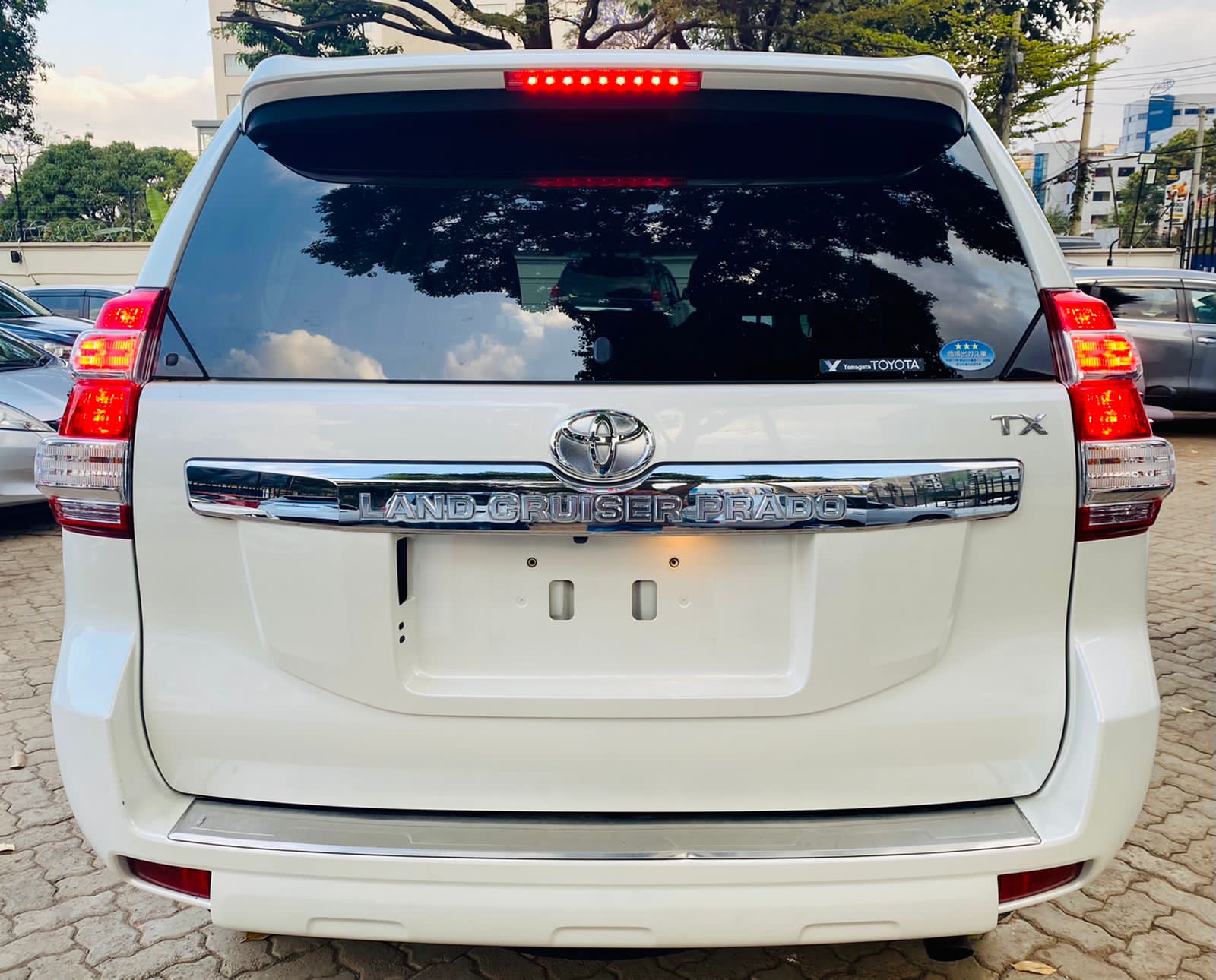 Toyota Prado 2014 White Trade in OK New Offer