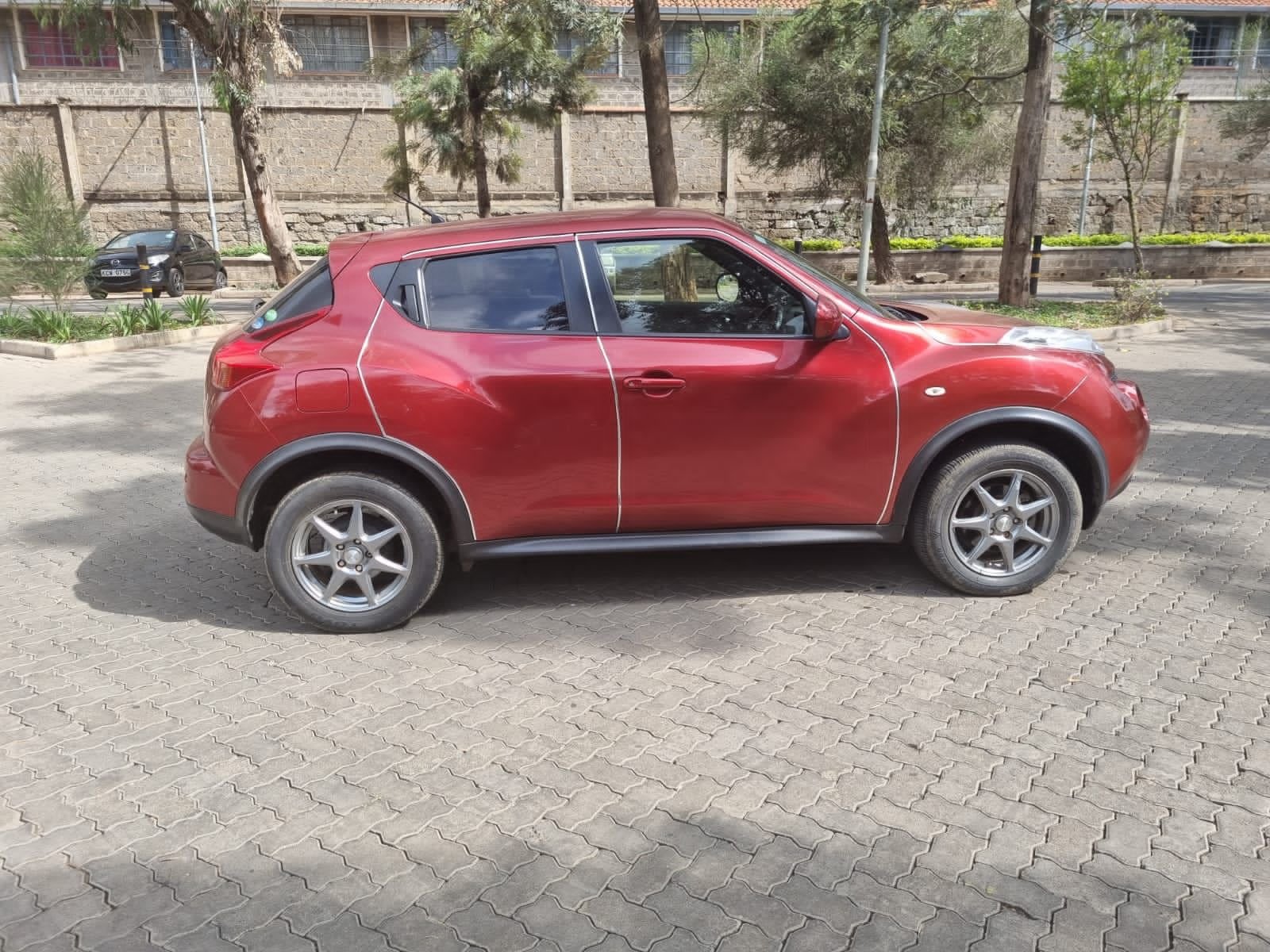 Nissan Juke 2013 Pay 30% Balance in  60 months.  Cheapest New