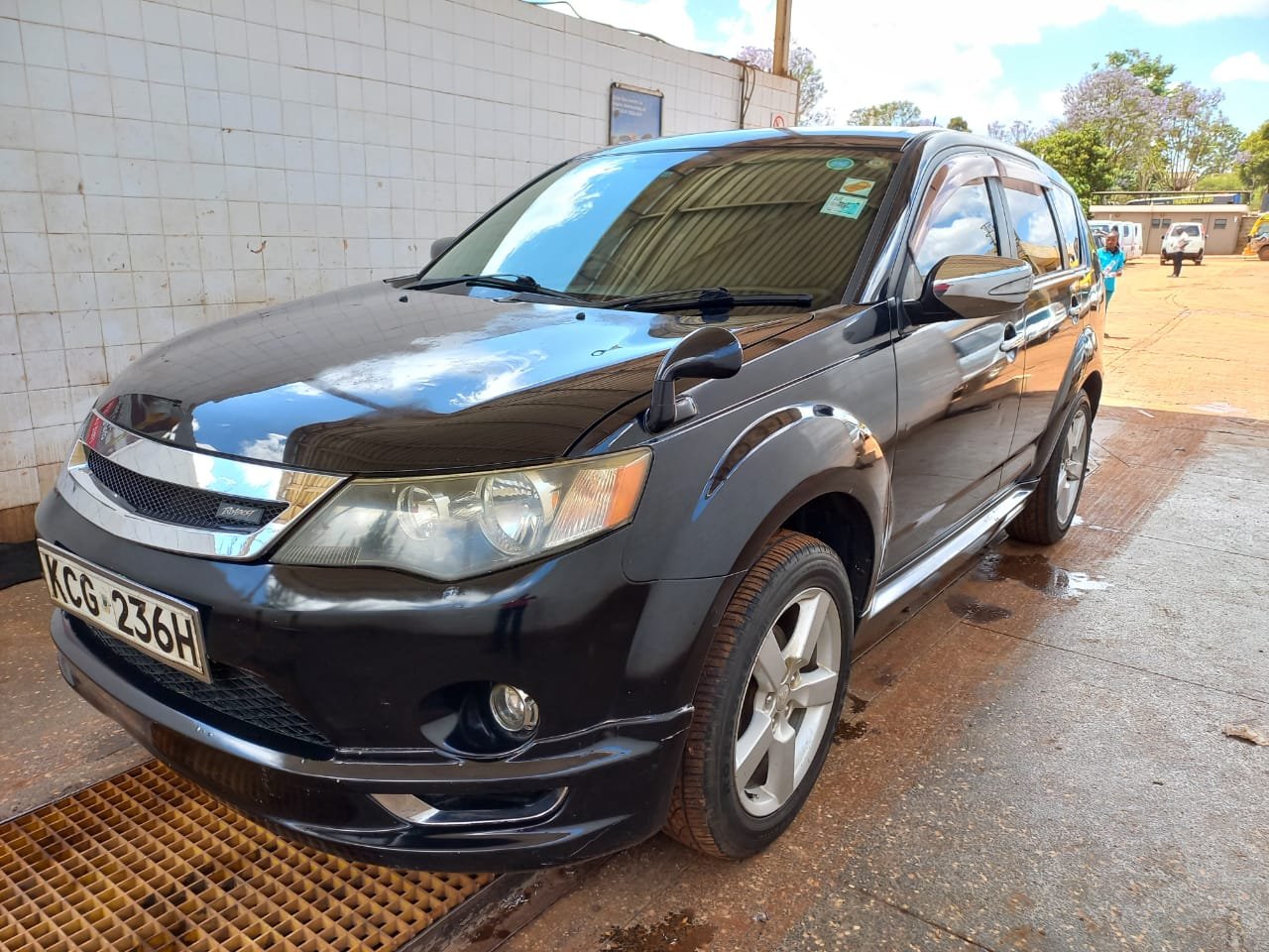 Mitsubishi Outlander 2008 Pay 20% Deposit Hot Deal