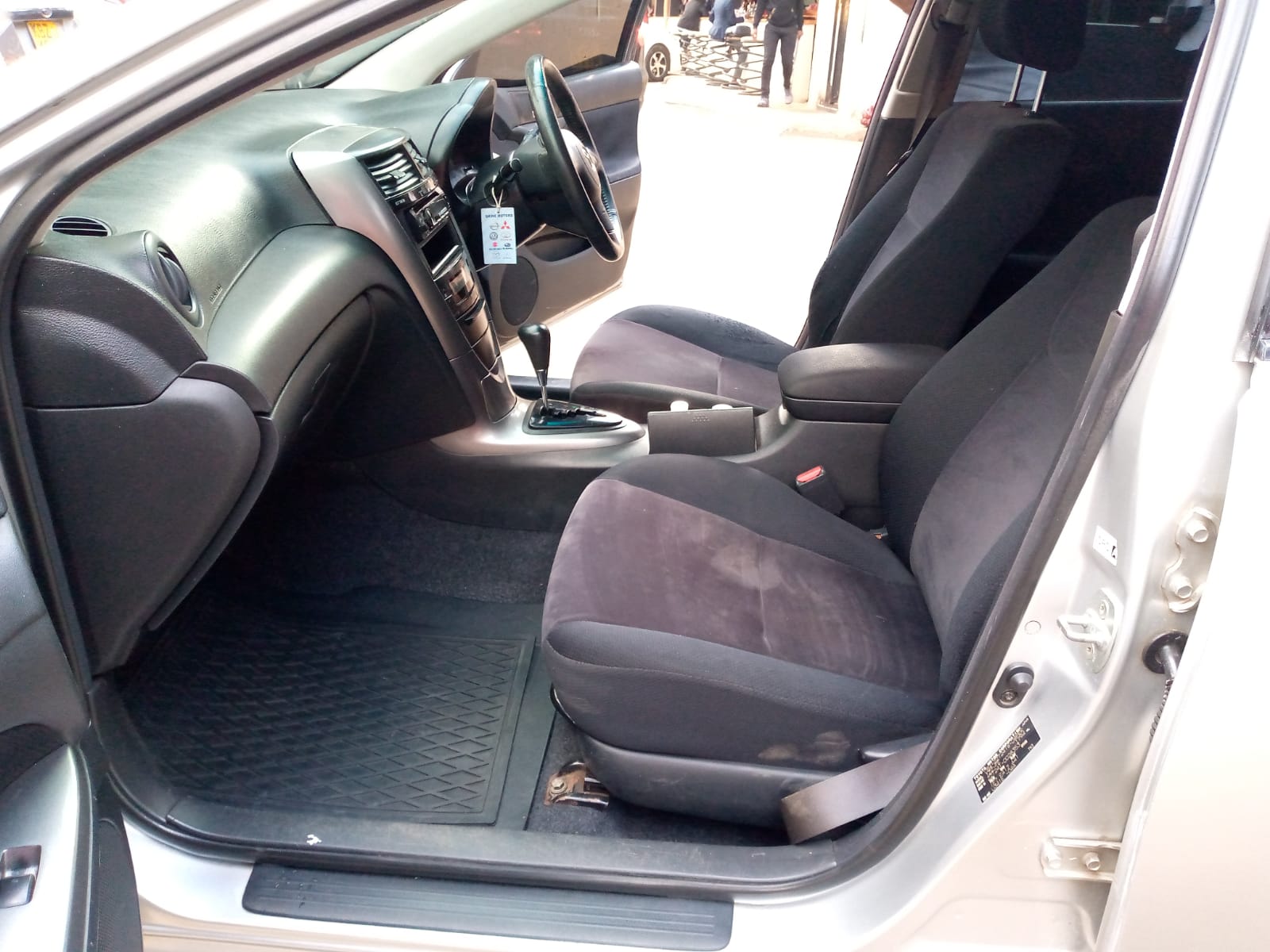 Toyota Caldina 2006 Pay 20%, 80% in 60 months Offer