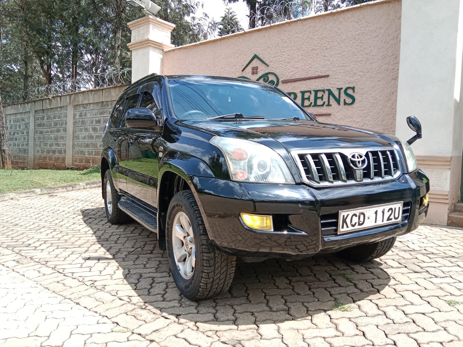 Toyota Prado 2008 petrol Pay 20% Offer New