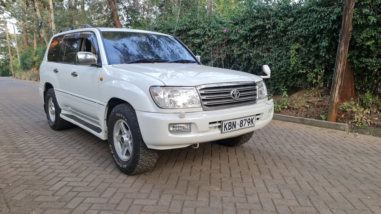 Toyota Land cruiser VX Pay 20% deposit 100 series