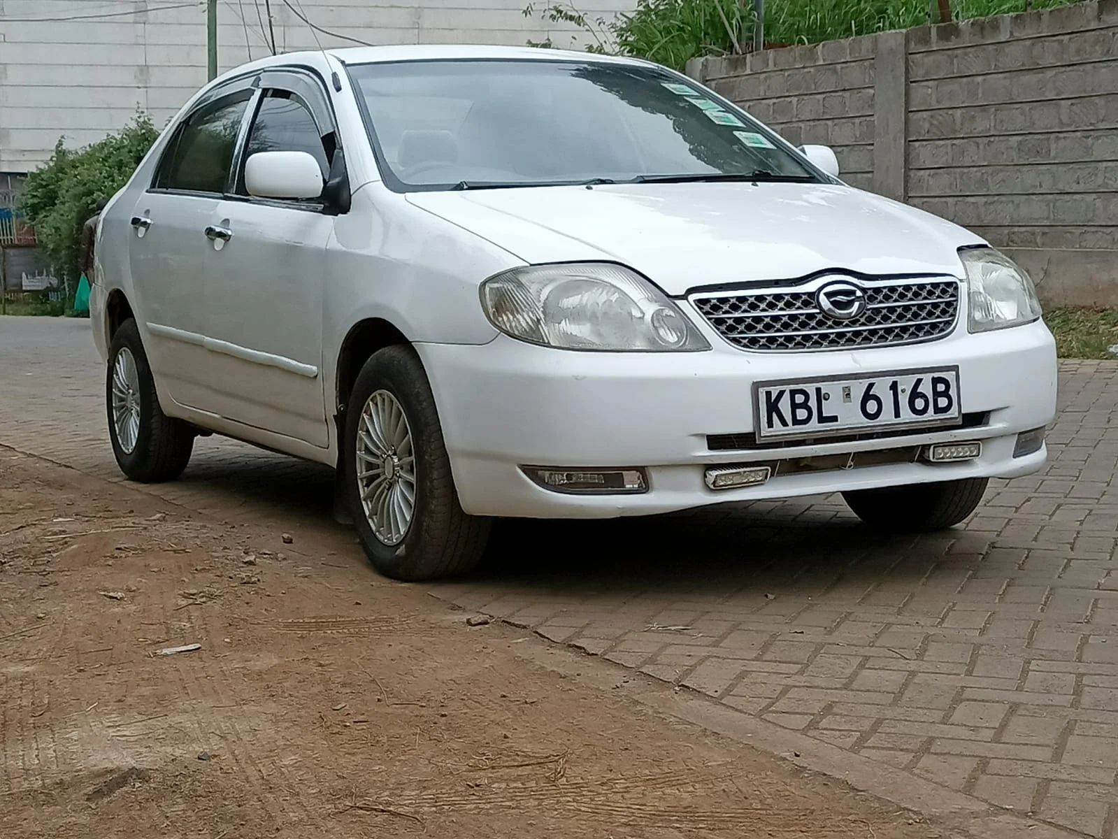 Toyota Corolla NZE 2003 Pay 20% deposit Hottest offer