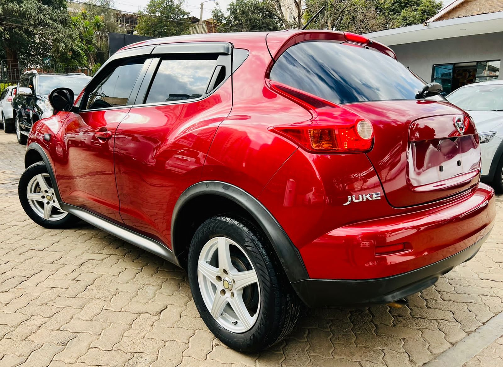 NISSAN JUKE 2013 Pay 20% deposit Quick Sale