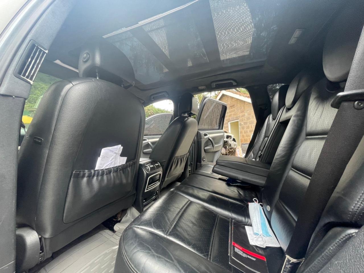 PORSCHE CAYENNE 2006 1.5M pay 20% deposit Best New Offer