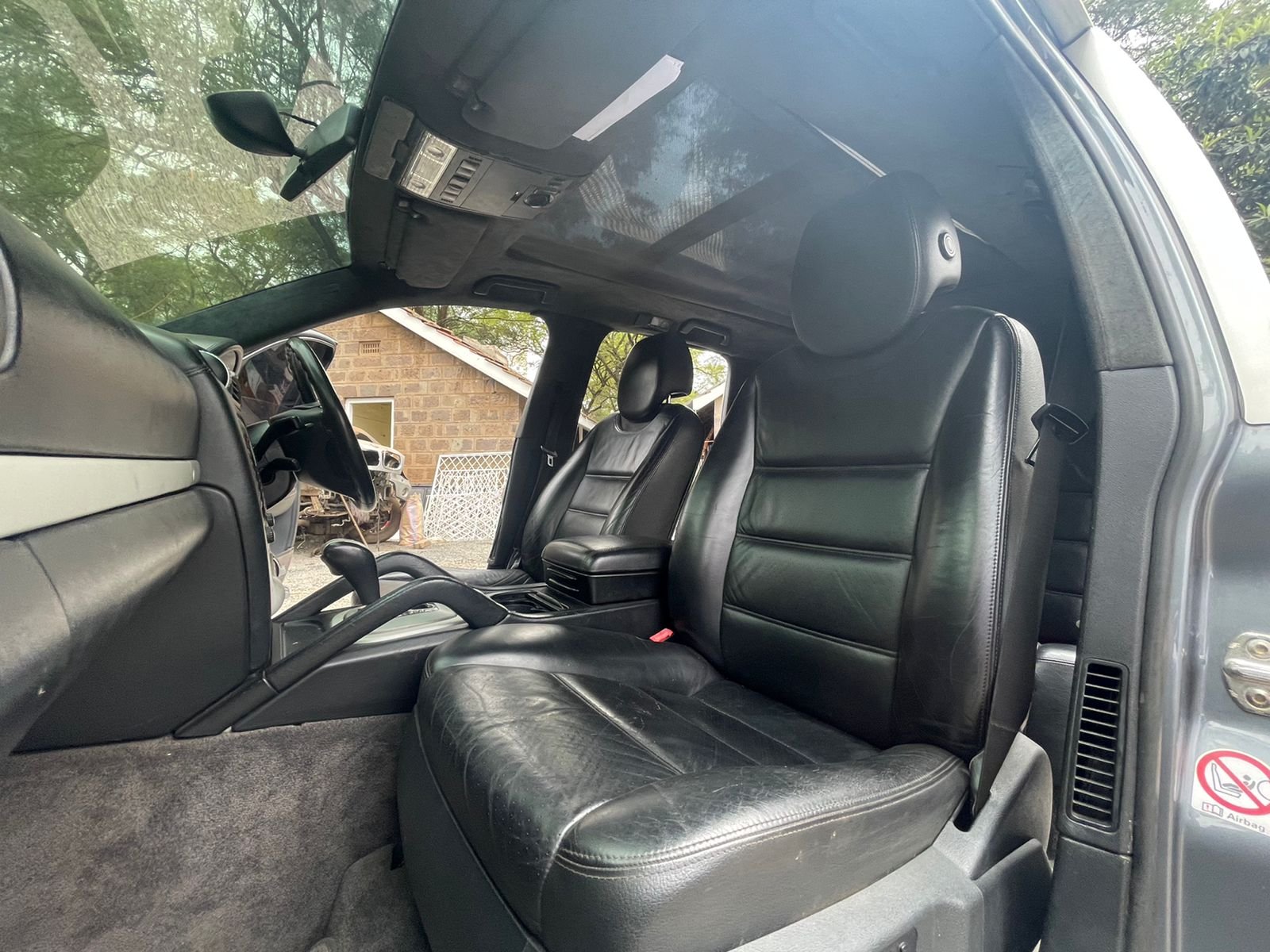 PORSCHE CAYENNE 2006 1.5M pay 20% deposit Best New Offer