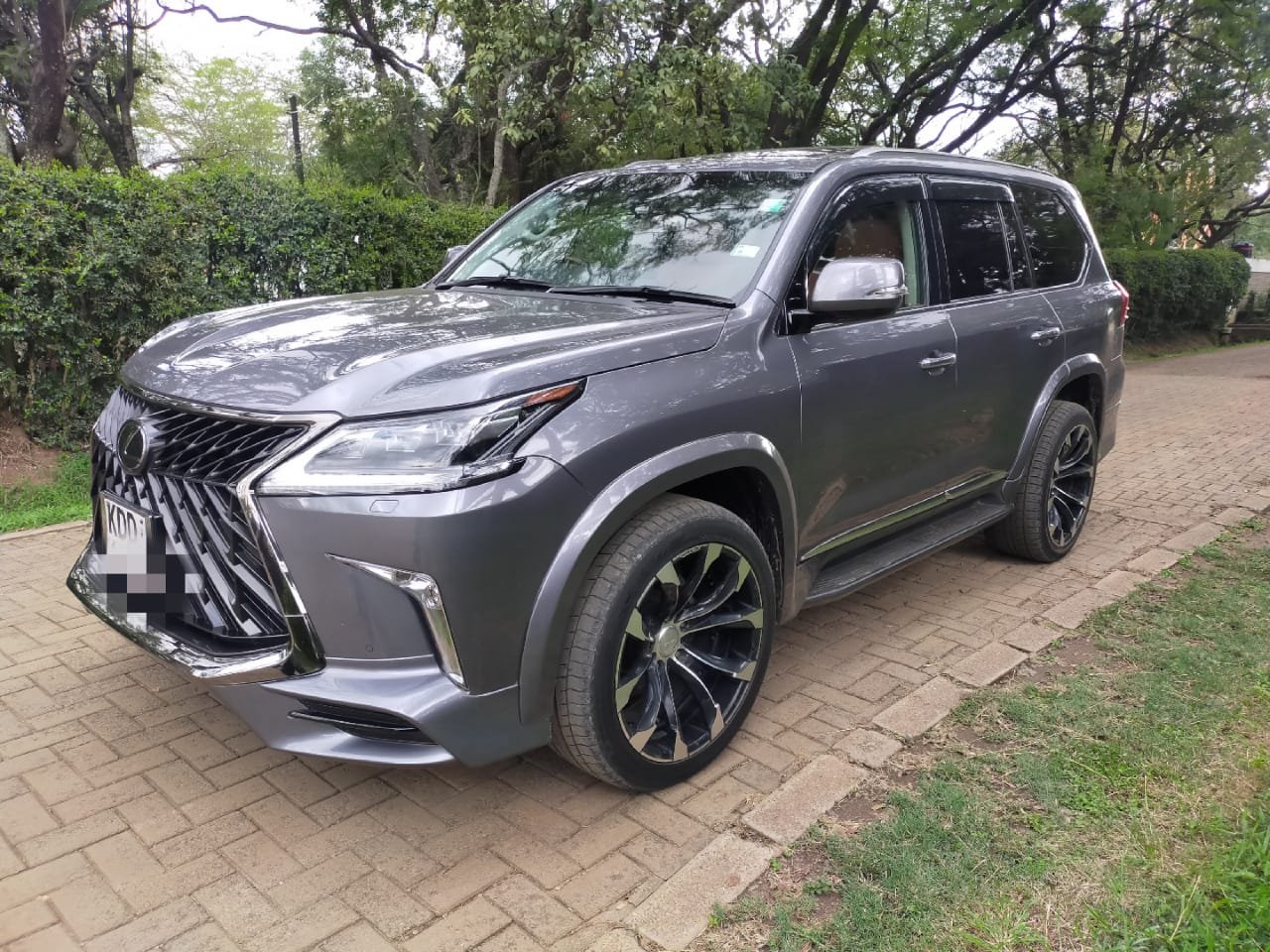 LEXUS LX 570 2016 Grey You Pay 30% Deposit ONLY