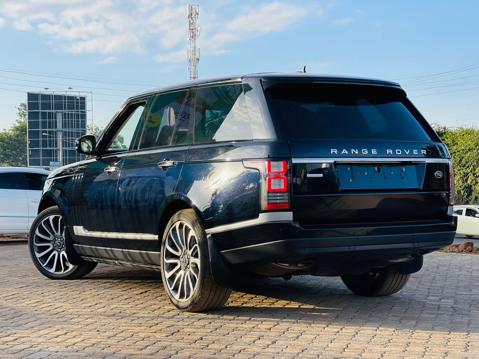 RANGE ROVER VOGUE 4.4 SDV8 AUTOBIOGRAPHY 2015 EXCLUSIVE