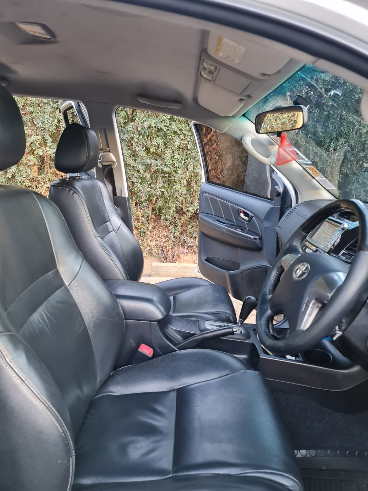Toyota Fortuner LOCAL 2014 Pay 40% Deposit Trade in OK