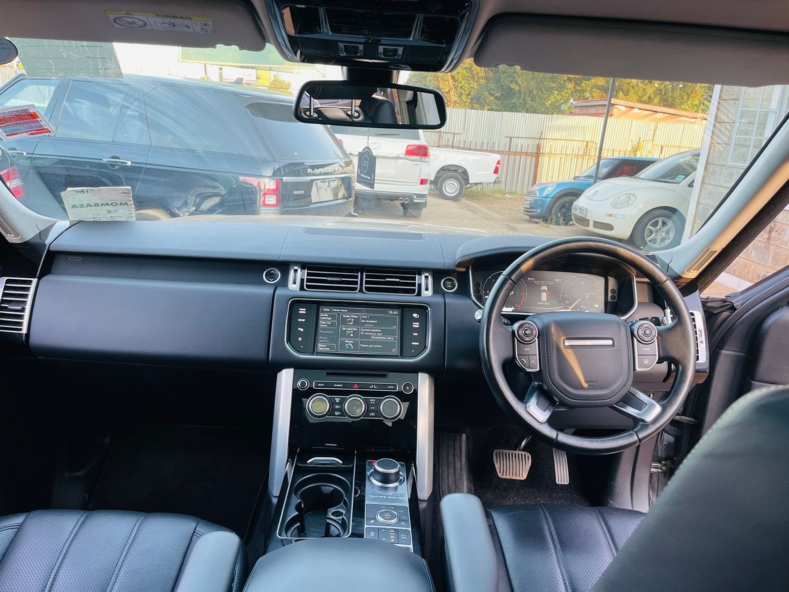 2015 RANGE ROVER VOGUE SE 4.4 SDV8  4400cc Diesel Hottest!