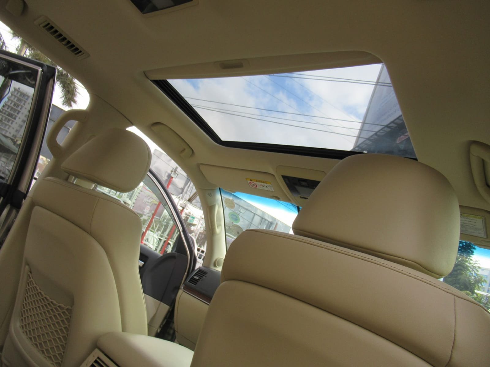 Toyota v8 AXG 2016 SUNROOF LEATHER QUICK SALE Exclusive TRADE IN OKAY