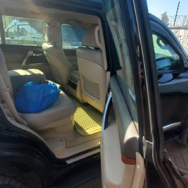 ARMOURED (Bullet proof) Toyota LANDCRUISER V8 Quick Sale LATEST 6 ARMOURED (Bullet proof) Toyota LANDCRUISER V8 Quick Sale LATEST
