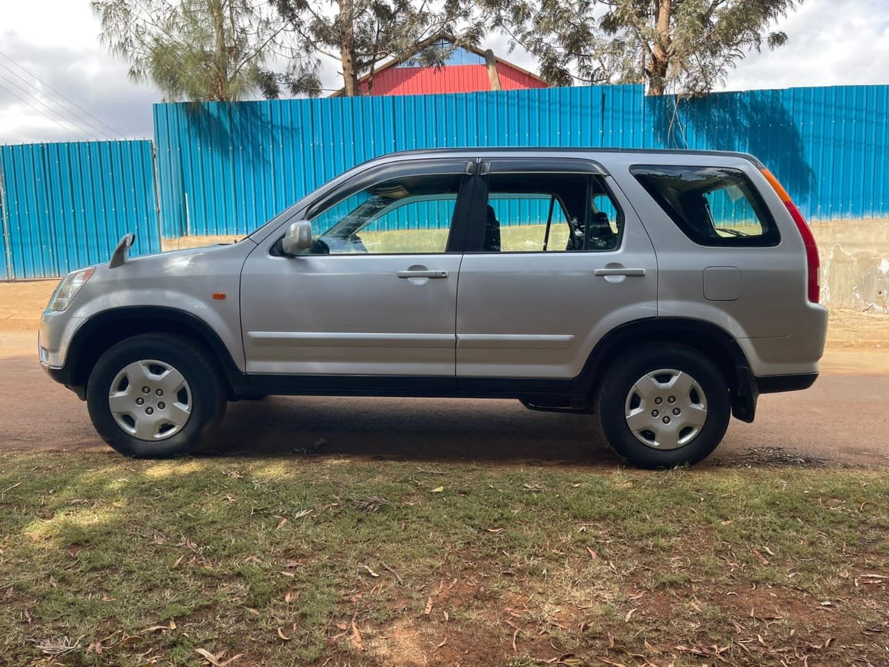 Honda CR-V 2004 Clean You Pay 20% Deposit Trade in OK as NEW