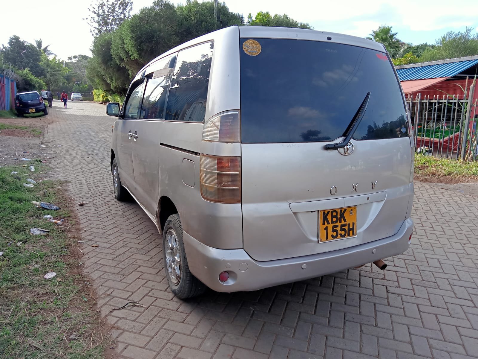 Toyota Voxy 2003 370k Only You Pay 20% Deposit Trade in OK Wow