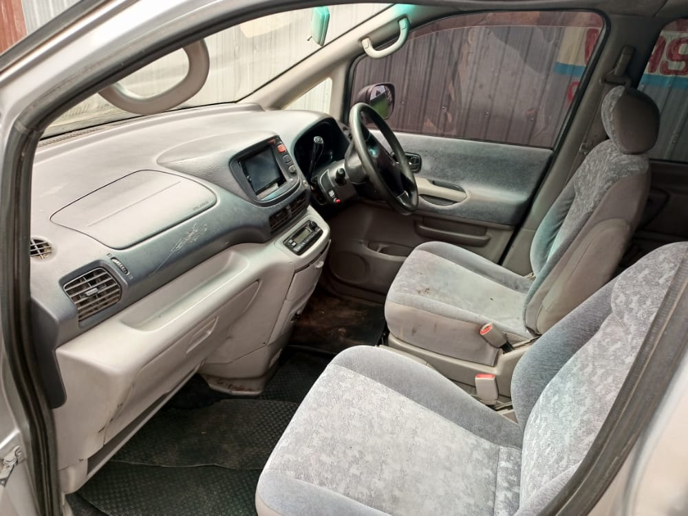 Nissan Serena Van 400k Only You Pay 20% Deposit Trade in Ok Wow!