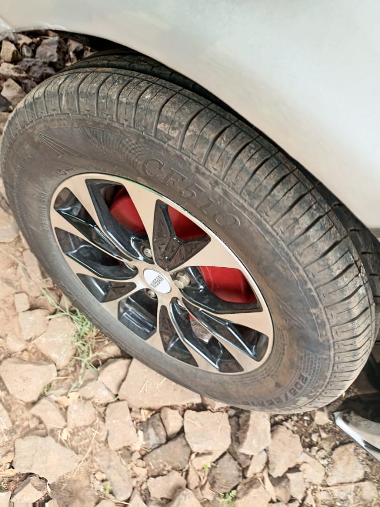 Nissan Serena Van 400k Only You Pay 20% Deposit Trade in Ok Wow!