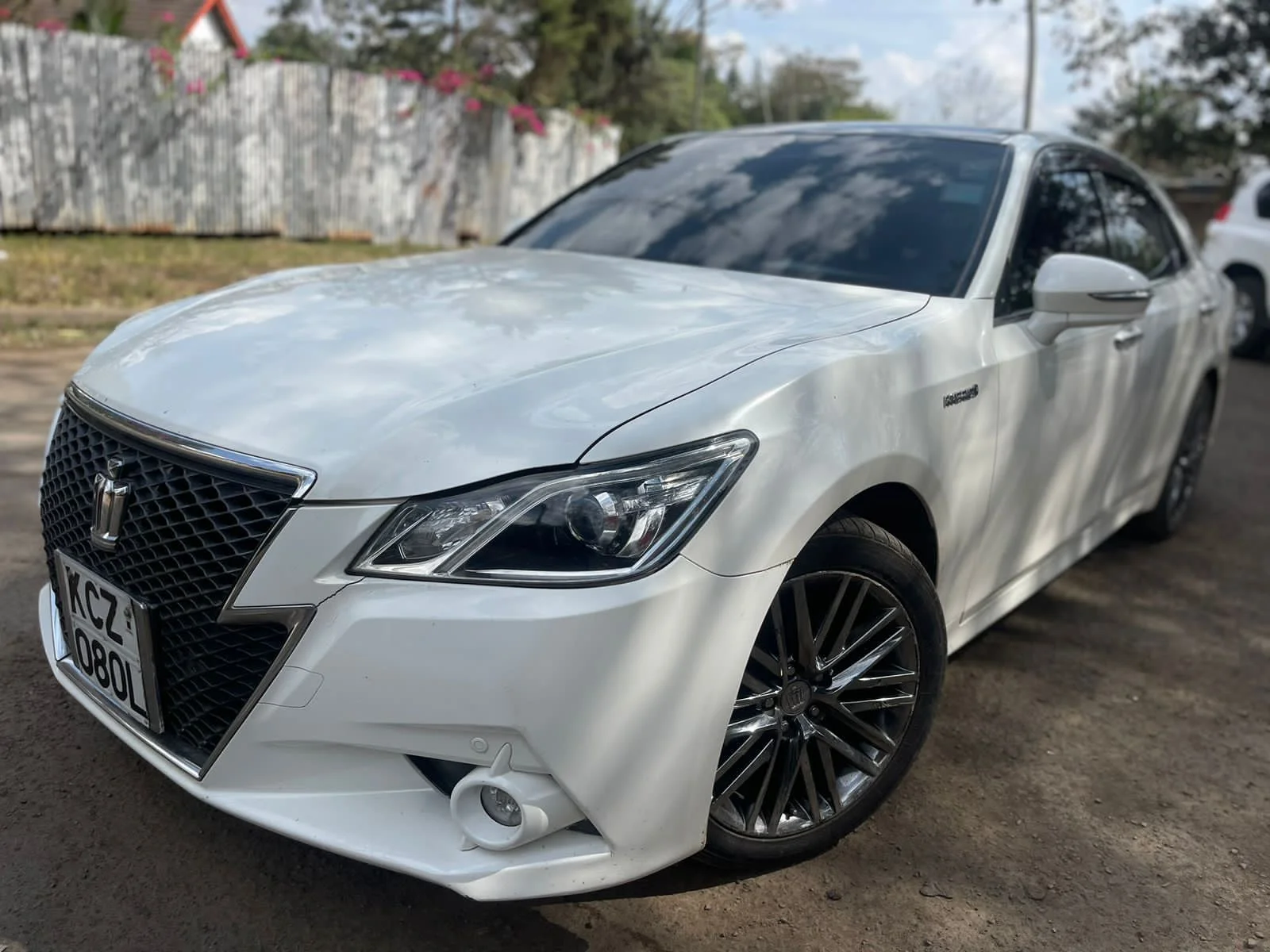 Toyota CROWN Hybrid You pay Deposit Trade in Ok Hot Deal 14 Toyota CROWN Hybrid You pay Deposit Trade in Ok Hot Deal