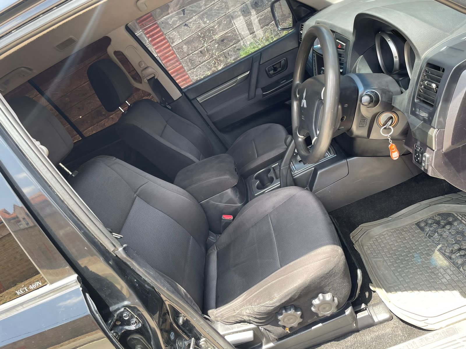 Mitsubishi Pajero 2011 Petrol You Pay 30% Deposit Trade in Ok Hot Deal