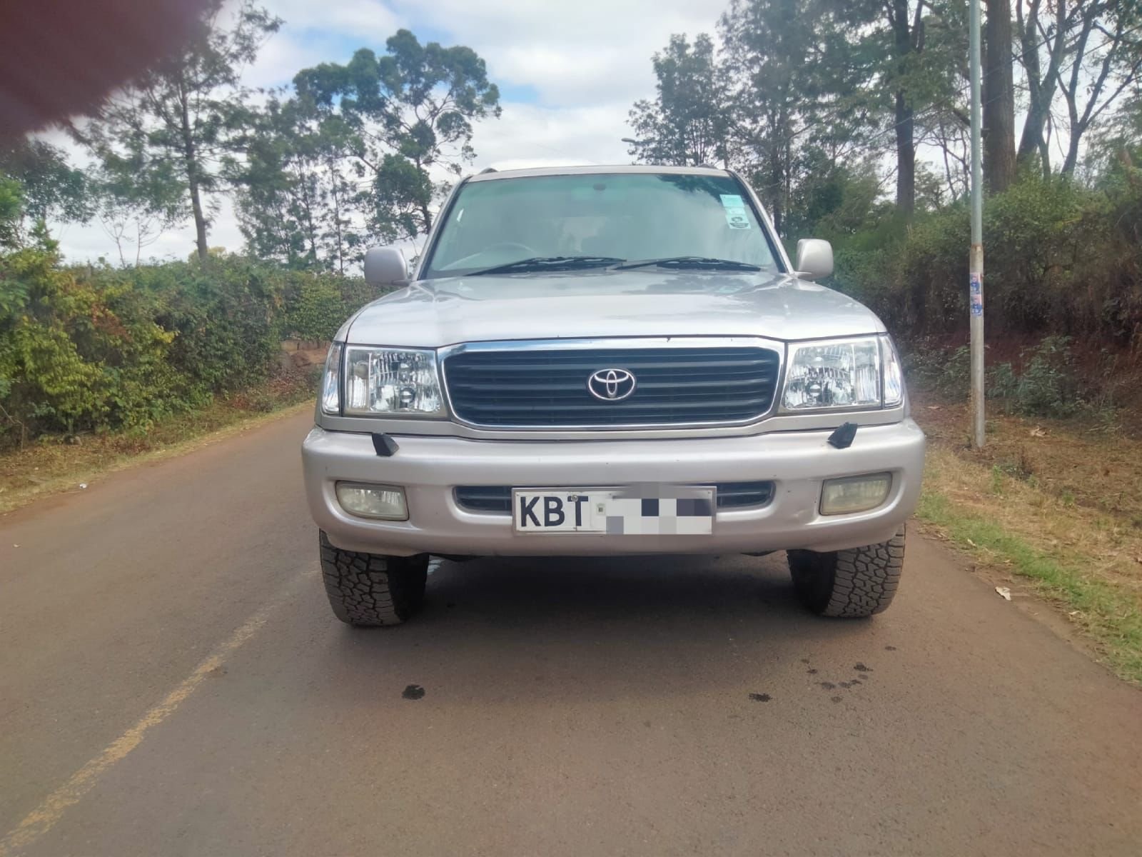 Toyota Landcruiser DIESEL SUNROOF VX V8 100 SERIES You Pay 30% Deposit Trade in Ok