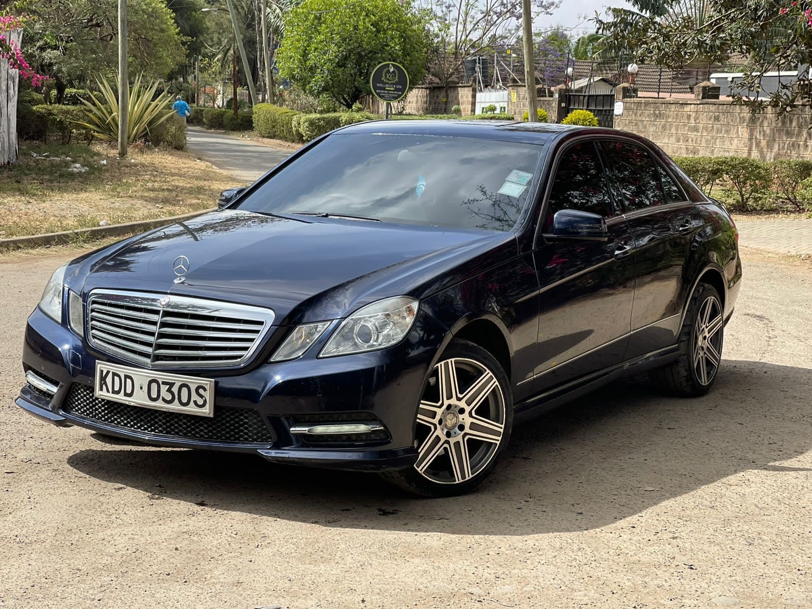 Mercedes E250 2013 You Pay 40% DEPOSIT Trade in OK