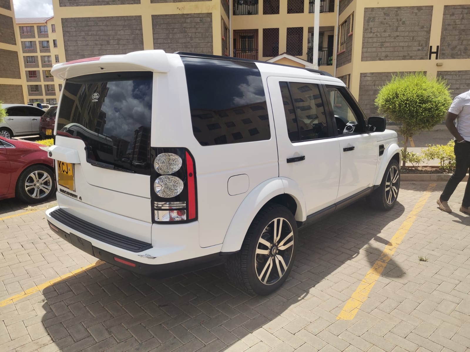Land Rover Discovery 4 2011 You 40% Deposit Pay Trade in Ok