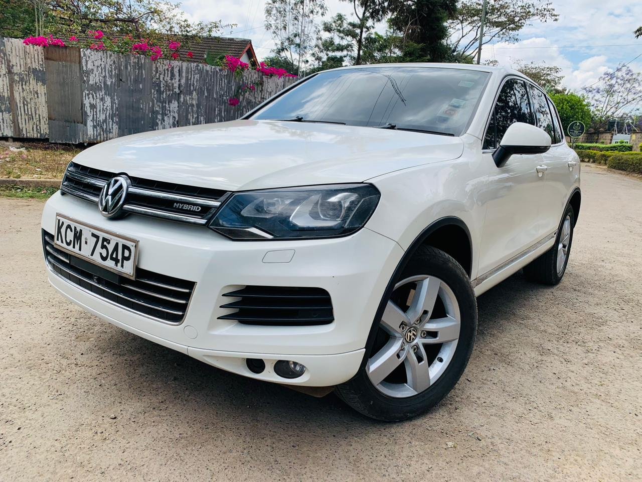 Volkswagen VW Touareg 2010 Hybrid You Pay 30%  Deposit Trade in Ok Hot