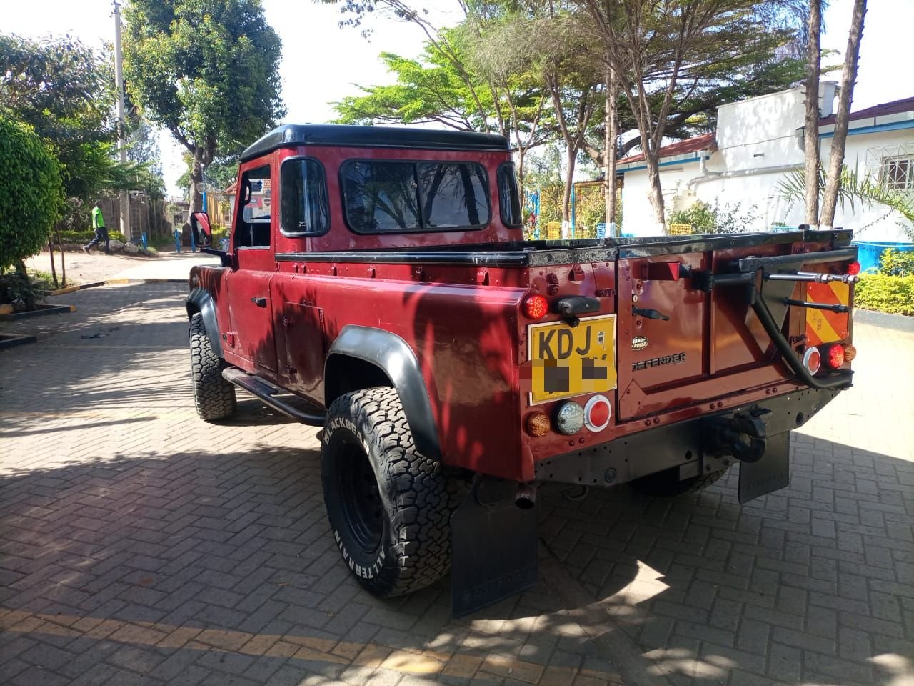 Land Rover Defender KDJ You Pay 35% Deposit Trade in Ok