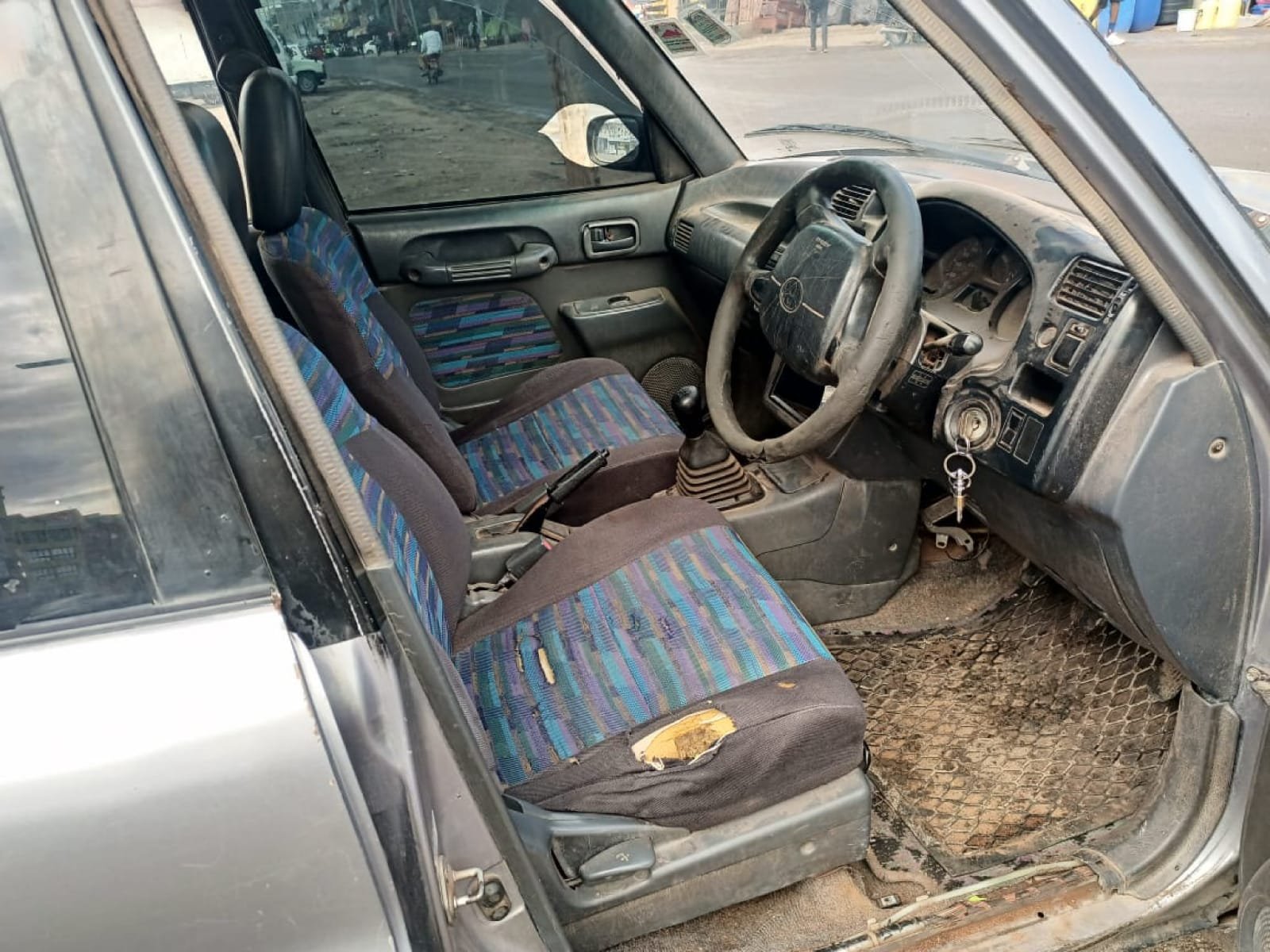 Toyota RAV4  Has SUNROOF 270K Only You Pay 100k DEPOSIT Trade in OK Wow