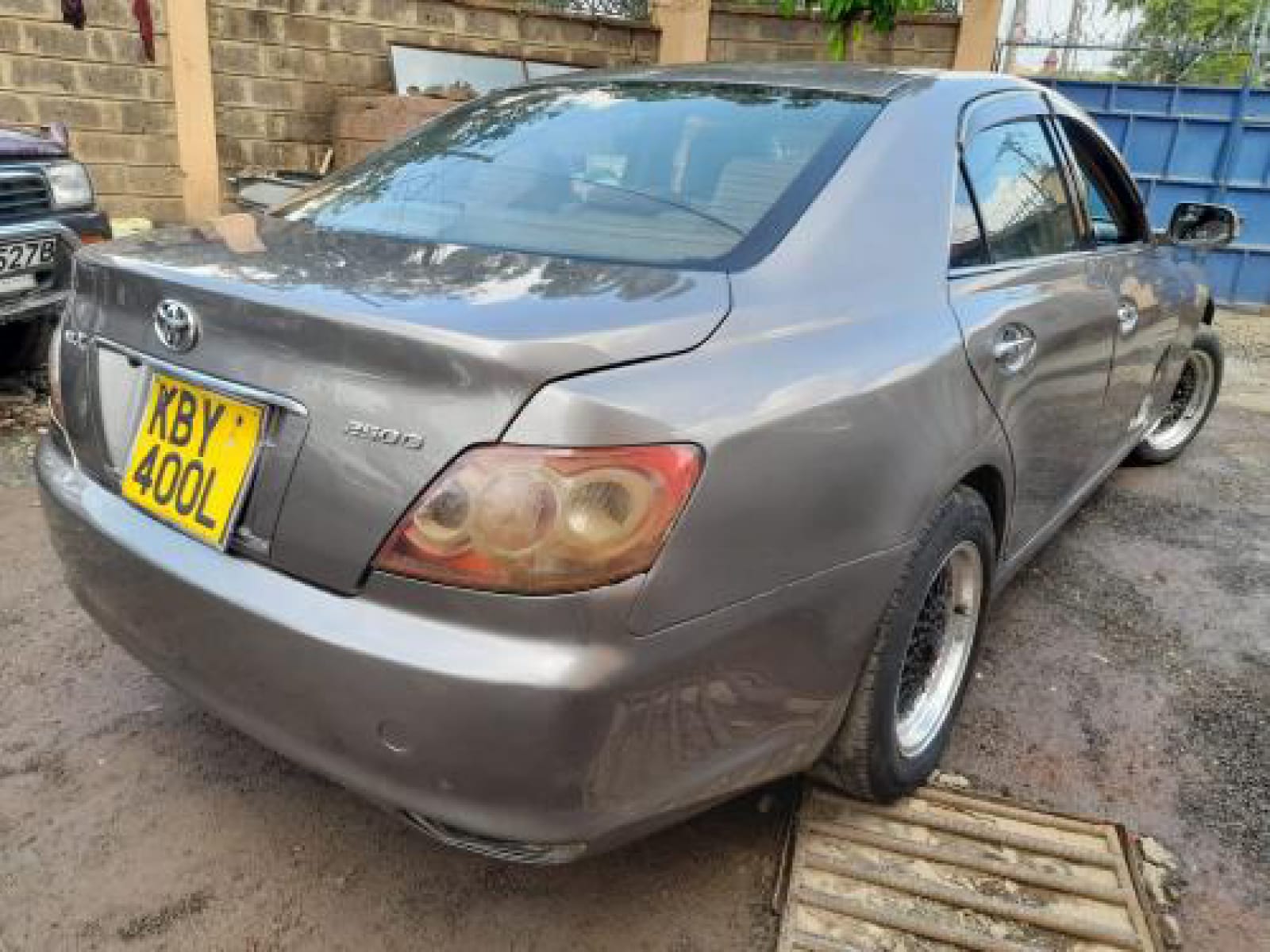Toyota Mark X HOT You Pay 20% Deposit Trade in OK Wow