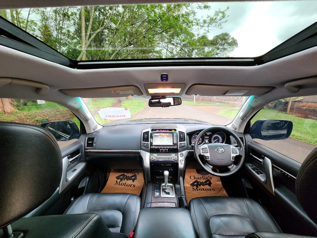 Toyota Land cruiser VX V8 2015 DIESEL SUNROOF leather TRADE IN OK EXCLUSIVE