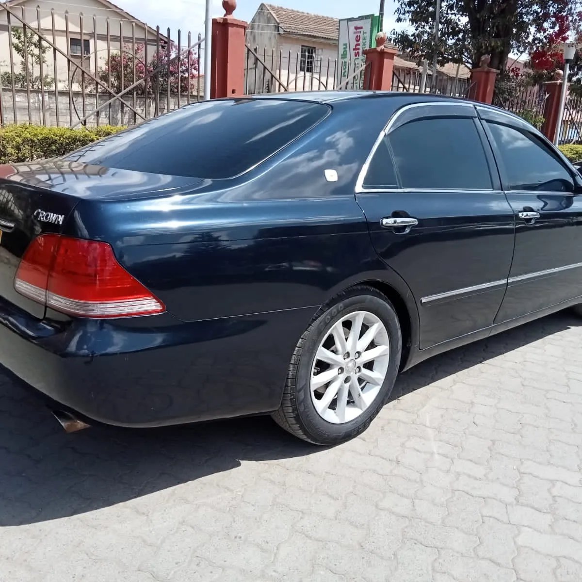 Cars Cars For Sale/Vehicles-Toyota CROWN Royal Saloon You pay 30% Deposit Trade in Ok Hot Deal 4