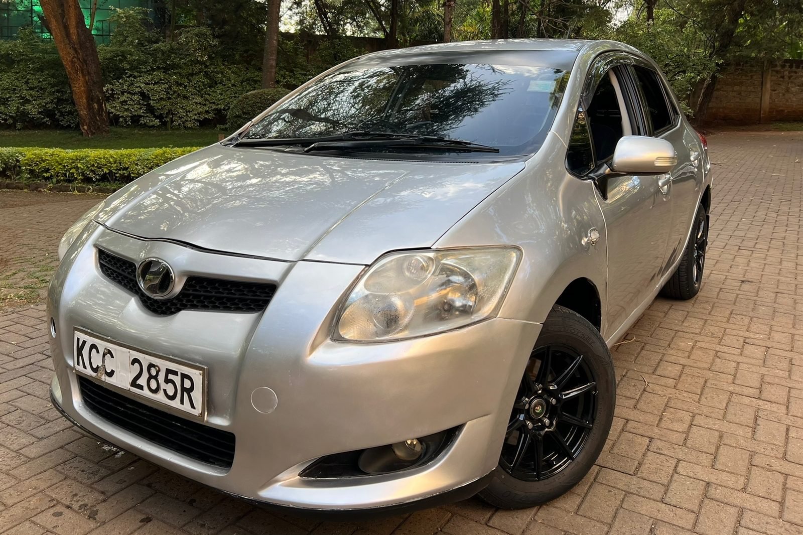 Toyota AURIS 2009 You Pay 30% Deposit Trade in OK For Sale in Kenya