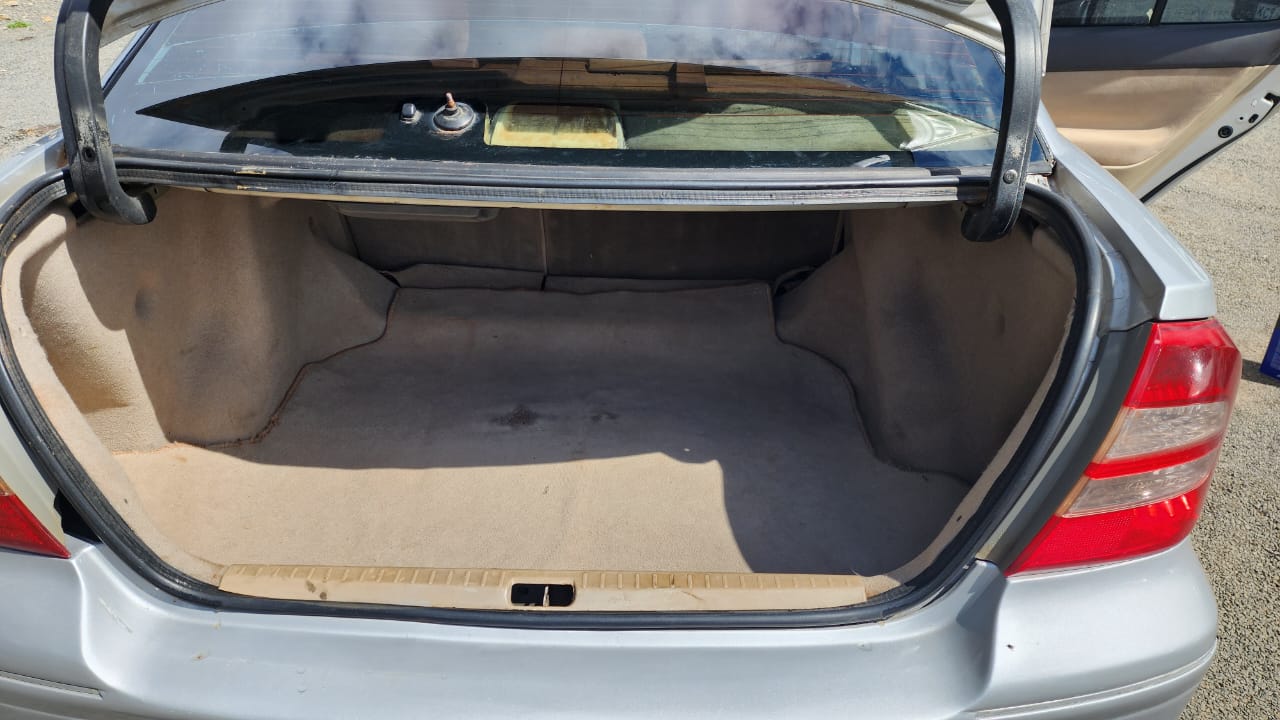 Toyota PREMIO 2007 240 You PAY 30% Deposit Trade in Ok QUICK SALE