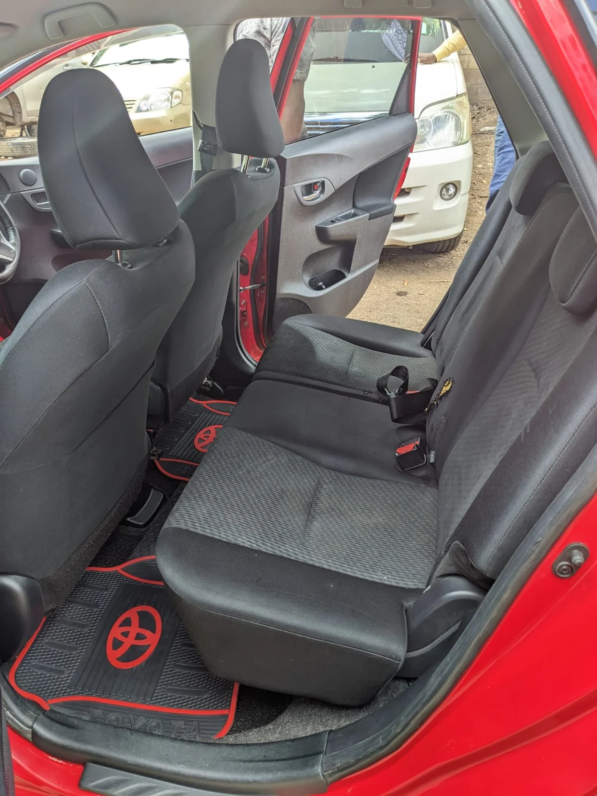 Toyota Ractis CHEAPEST! You pay Deposit Trade in Ok For Sale in Kenya