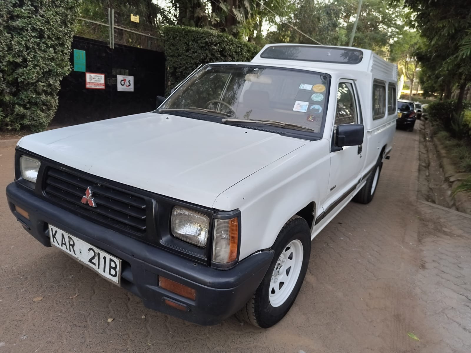 Mitsubishi L200 pick up cover body Local You Pay 30% Deposit Trade in Ok Hot Deal