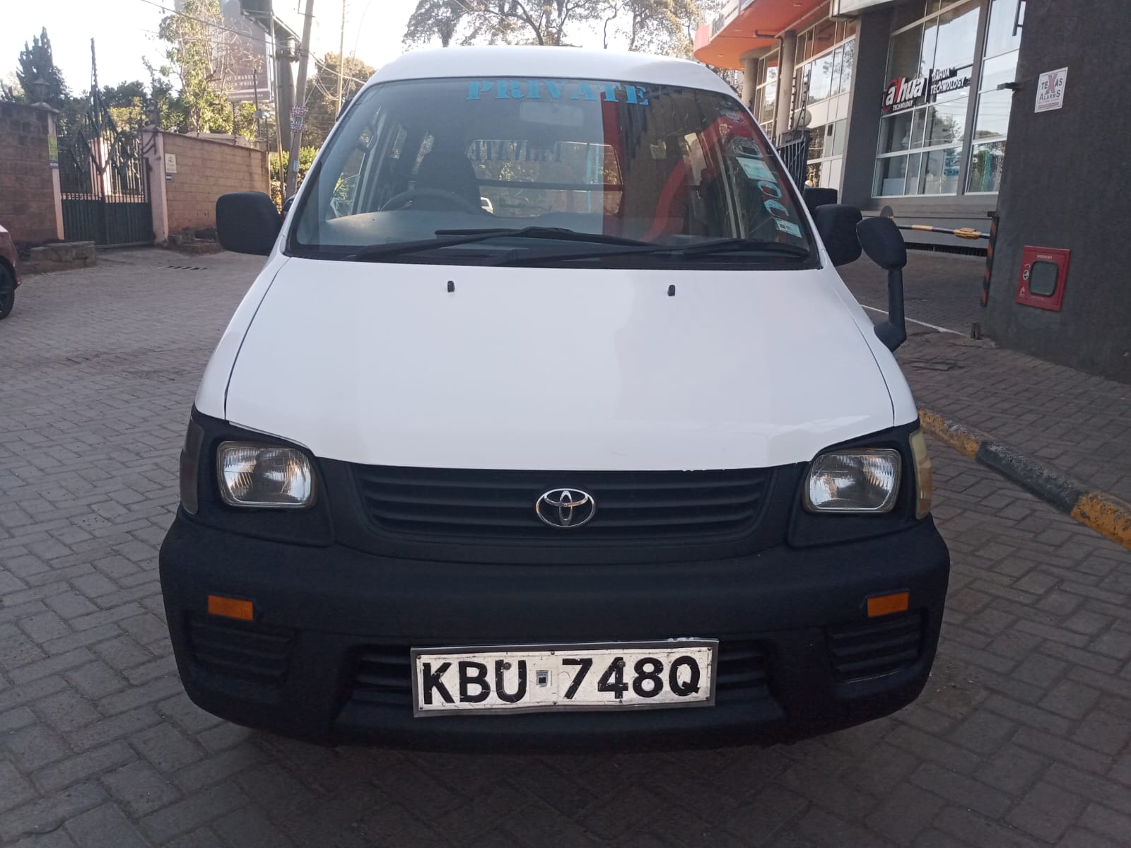Toyota Town Ace You pay 30 Deposit Trade in Ok For Sale in Kenya