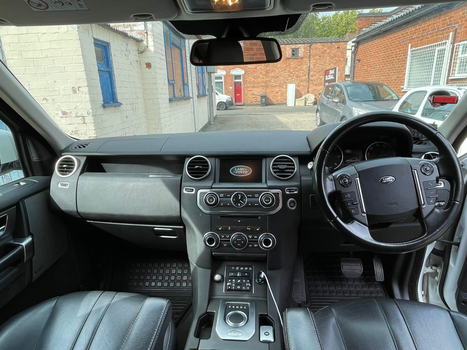 Land Rover Discovery 4 HSE TRIPLE SUNROOF Trade in Ok