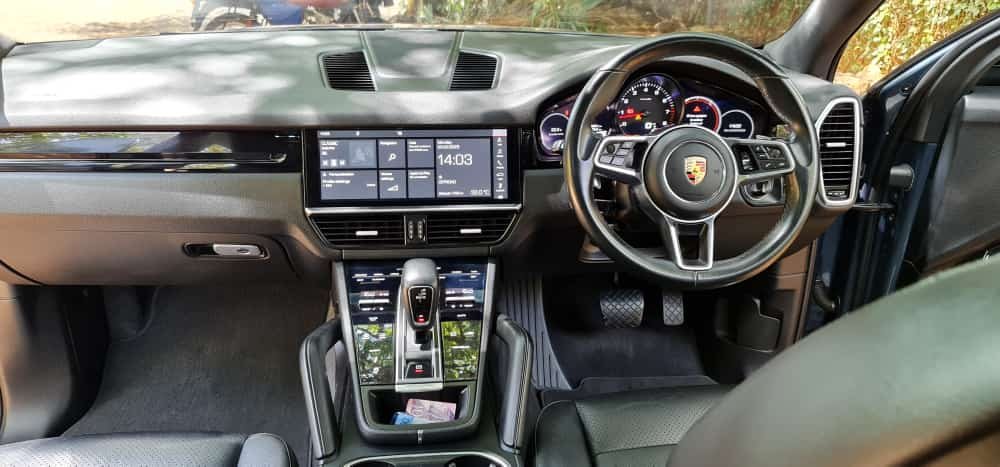 Porsche Cayenne 2019 fully loaded QUICK SALE PAY 40% DEPOSIT Trade in OK EXCLUSIVE