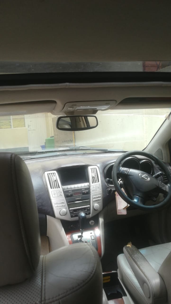 LEXUS RX 300 CLEAN SUNROOF 850K ONLY You Pay 30% Deposit Trade in OK EXCLUSIVE For Sale in Kenya