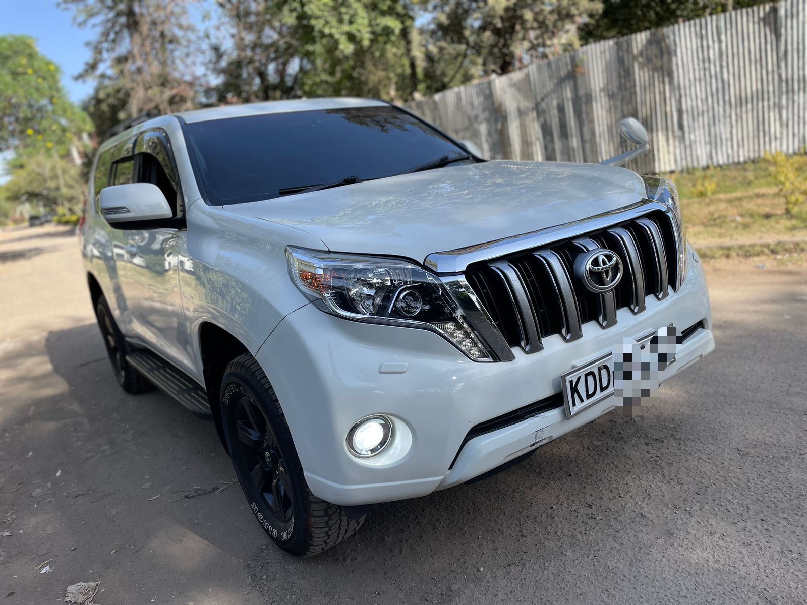 Toyota Prado J150 Leather SUNROOF You Pay 30% Deposit Trade in OK QUICK SALE