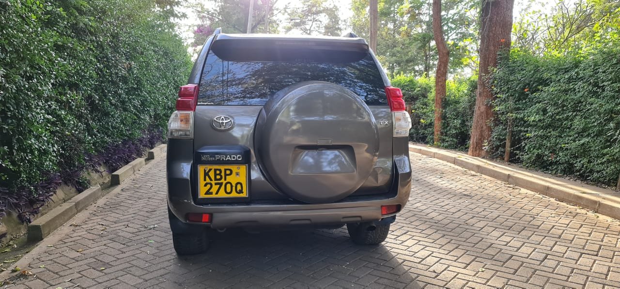 Toyota Prado J150 LOCAL DIESEL SUNROOF QUICK SALE You Pay 30% Deposit Trade in OK with SUNROOF