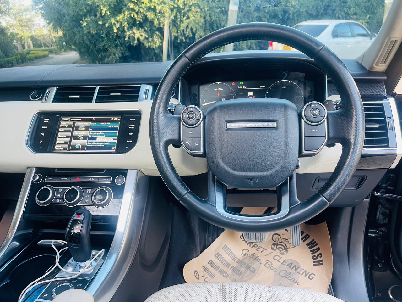 Range Rover Sport 2014 SDV6 HSE CLEANEST You pay 30% deposit Trade in OK Cheapest QUICK SALE