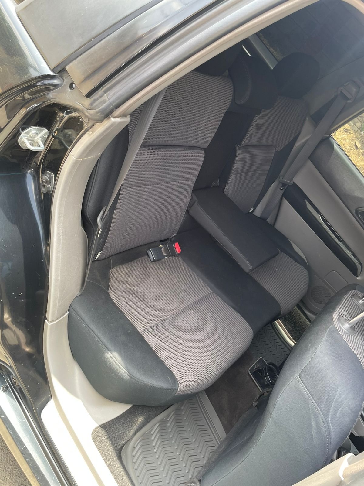Subaru Forester SG5 Manual You Pay 30% deposit Trade in Ok